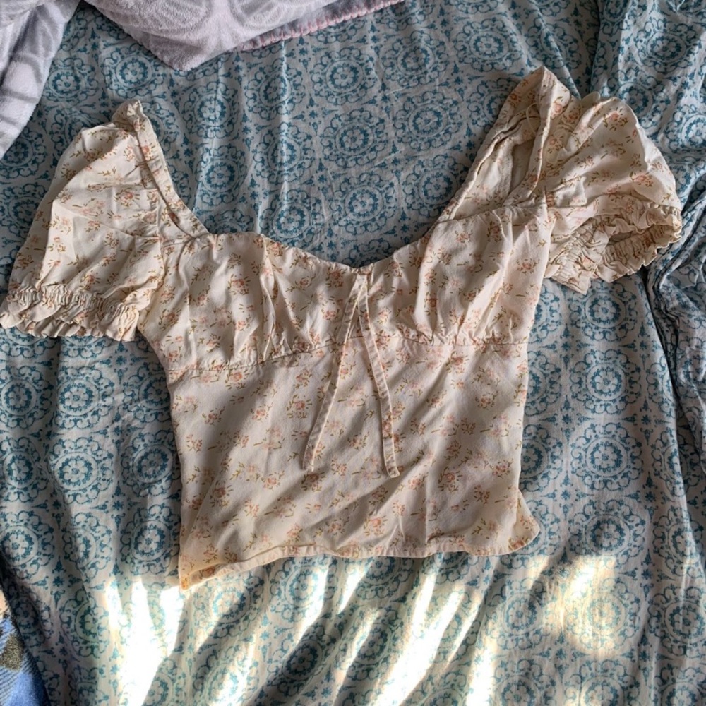 Urban Outfitters Woman’s Top
